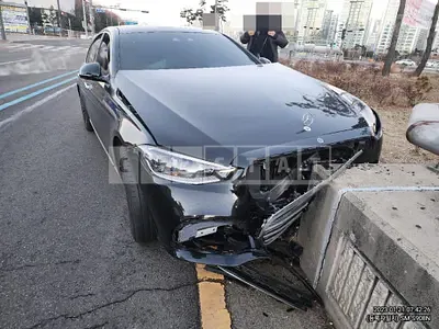 Photo 1 of 26: 2022 Mercedes-Benz S350 d, VIN W1K6F3AB4NA148721 — Korean insurance auction