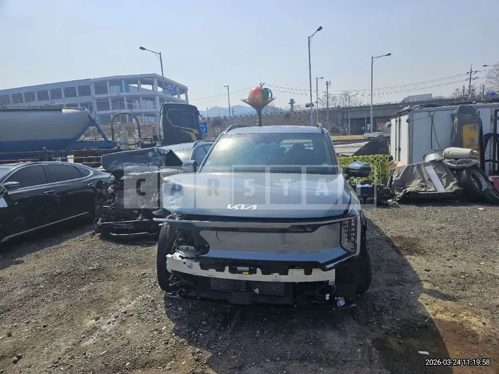 Photo 2 of 23: 2024 Kia EV9 4WD Electric Car — Korean insurance auction