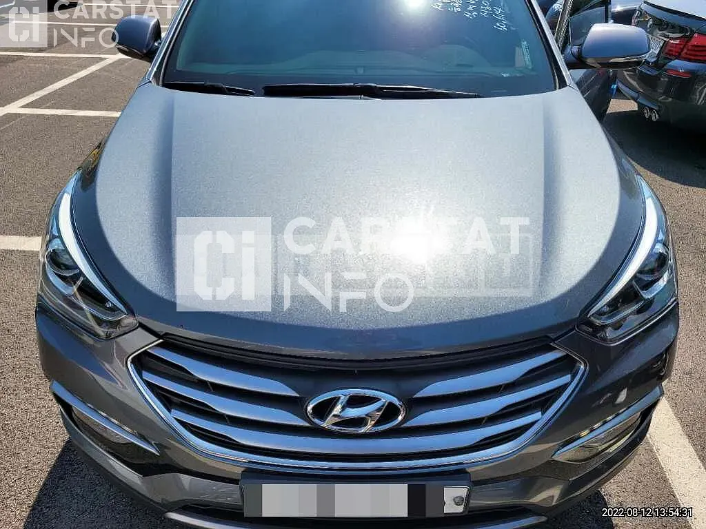 Photo 2 of 23: 2017 Hyundai Santa Fe, VIN KMHSW81UBHU763780 — Korean insurance auction