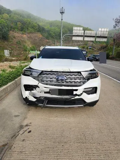 Photo 1 of 34: 2019 Ford Explorer 2.3 — Korean insurance auction
