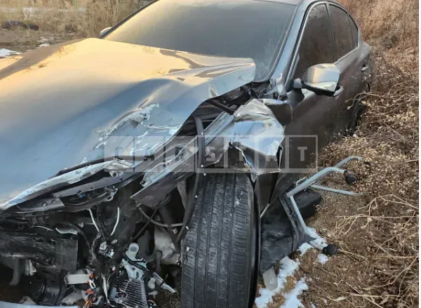Photo 2 of 9: 2016 Infiniti Q50S Hybrid, VIN JNKAV71E0GM560126 — Korean insurance auction