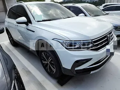 Photo 1 of 14: 2023 Volkswagen Tiguan 2.0TDI, VIN WVGZZZ5N1PW023859 — Korean insurance auction