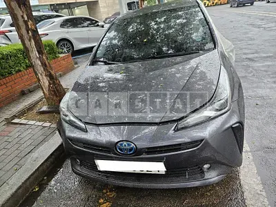 2021 TOYOTA TOYOTA PRIUS 2WD