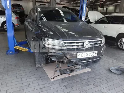 Photo 1 of 20: 2020 Volkswagen Tiguan 2.0 TDI, VIN WVGZZZ5NZLW815893 — Korean insurance auction