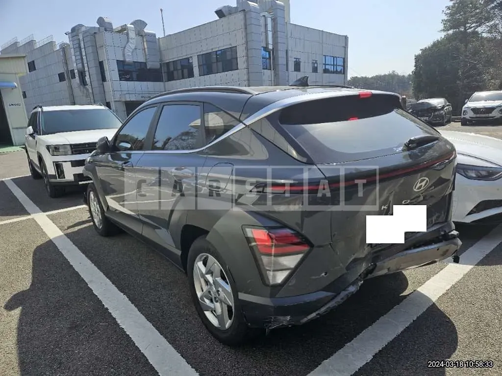 Photo 2 of 8: 2023 Hyundai Kona, VIN KMHHC811GPU000732 — Korean insurance auction