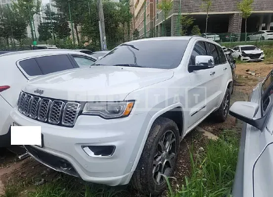 Photo 2 of 18: 2019 Jeep Straw Grand Cherokee — Korean insurance auction