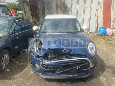 Photo 1 of 8: 2017 MINI Cooper Five-Door, VIN WMWXU1102J2H03970 — Korean insurance auction