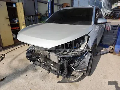 Photo 1 of 7: 2018 Hyundai Tucson TL 1.7, VIN KMHJ3815GJU735136 — Korean insurance auction