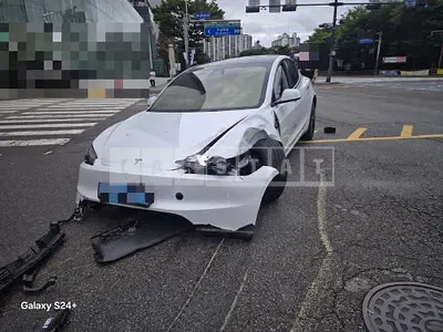 Photo 1 of 39: 2024 Tesla Model 3 Long Range — Korean insurance auction