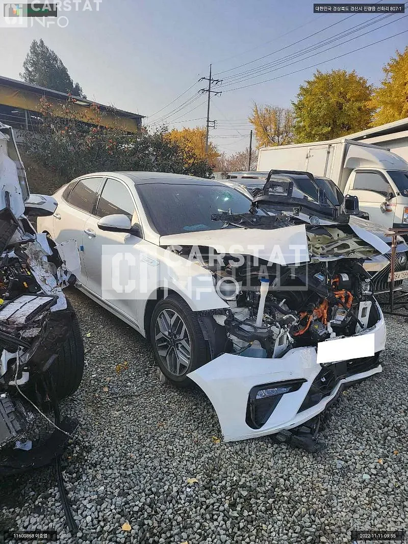 Photo 2 of 18: 2019 Kia K5 Hybrid, VIN KNAGW41EBLA042516 — Korean insurance auction