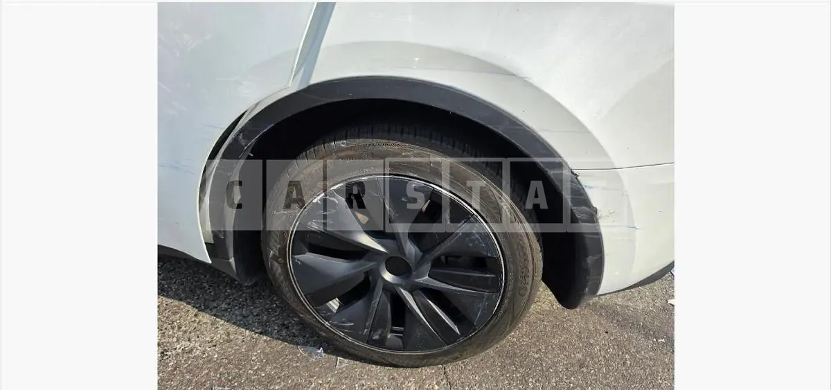 Photo 2 of 24: 2024 Tesla Model Y RWD — Korean insurance auction