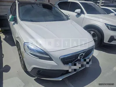 Photo 1 of 15: 2019 Volvo V40CCD3 — Korean insurance auction
