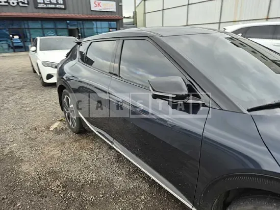 Photo 2 of 15: 2022 Kia EV6, VIN KNAC381CPNA062123 — Korean insurance auction