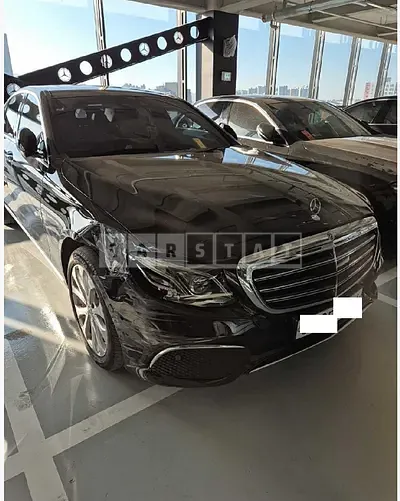 Photo 1 of 25: 2020 Mercedes-Benz E 300 4Matic — Korean insurance auction