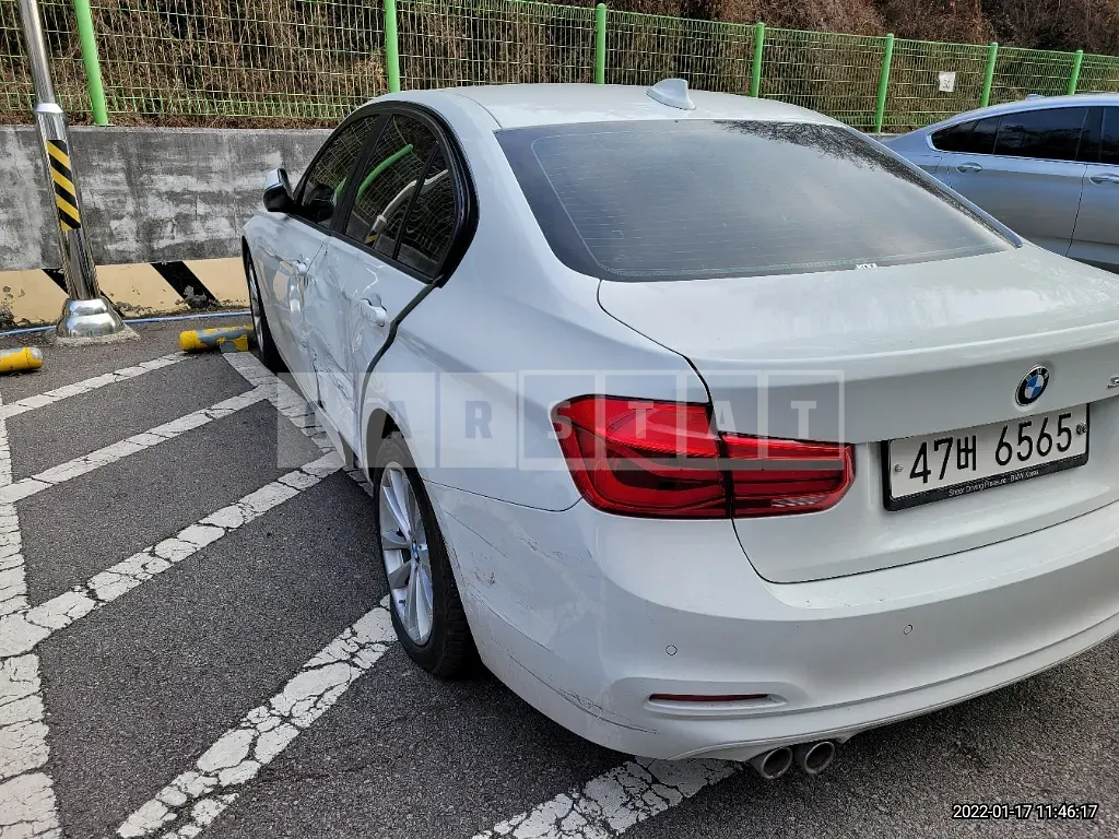Photo 2 of 37: 2018 BMW 320d, VIN WBA8C5109JK734550 — Korean insurance auction