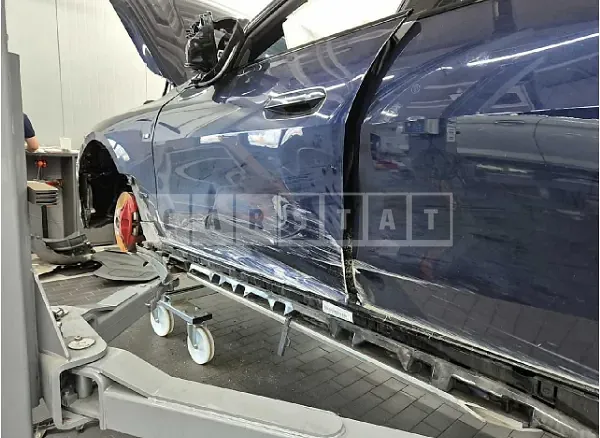 Photo 2 of 15: 2022 BMW i4 M50 — Korean insurance auction