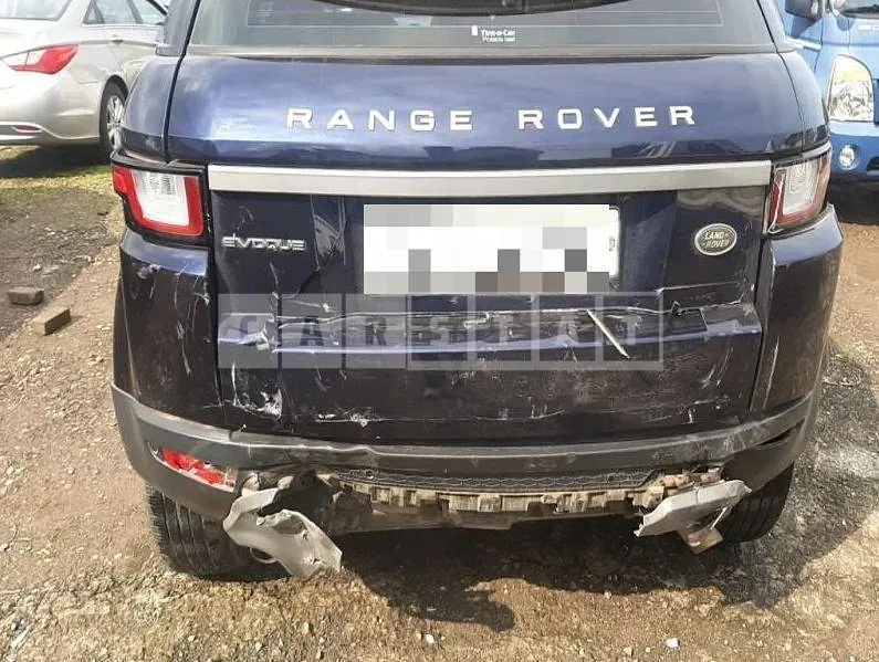 Photo 2 of 9: 2017 Land Rover Range Rover Evoque 2.0d, VIN SALVA2BN3HH207401 — Korean insurance auction