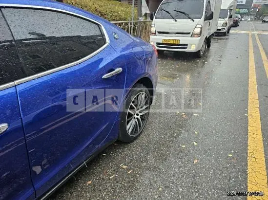 Photo 2 of 24: 2015 Maserati Ghibli Diesel, VIN ZAM57TSAXF1156554 — Korean insurance auction