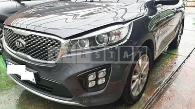 Photo 1 of 9: 2017 Kia Sorento — Korean insurance auction