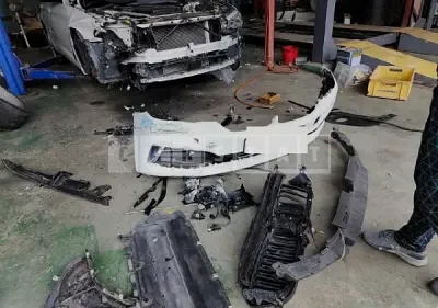 Photo 1 of 9: 2019 BMW 520d Luxury, VIN WBAJF3103KBS69861 — Korean insurance auction