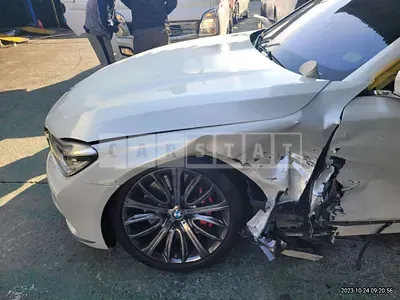 Photo 1 of 22: 2016 BMW 750Li xDrive, VIN WBA7F2103GG382367 — Korean insurance auction