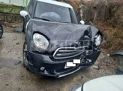 Photo 1 of 4: 2016 MINI Cooper D Countryman ALL4, VIN WMWXD5109GWU10086 — Korean insurance auction