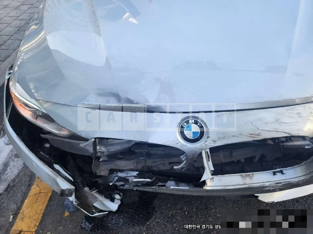 Photo 2 of 10: 2015 BMW 320d — Korean insurance auction