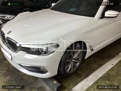 Photo 1 of 6: 2019 BMW 520i, VIN WBAJK7109KBP73513 — Korean insurance auction