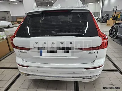 Photo 1 of 75: 2023 Volvo XC60 B6 — Korean insurance auction