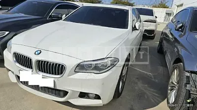 Photo 1 of 30: 2016 BMW 520d — Korean insurance auction