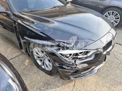 Photo 1 of 9: 2018 BMW 320d, VIN WBA8C5105JA074710 — Korean insurance auction