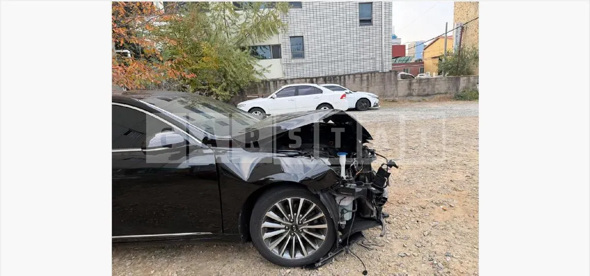 Photo 2 of 12: 2016 Kia K7 — Korean insurance auction