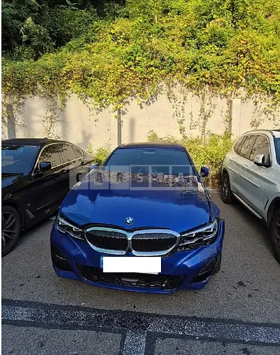 Photo 1 of 46: 2021 BMW 320d — Korean insurance auction