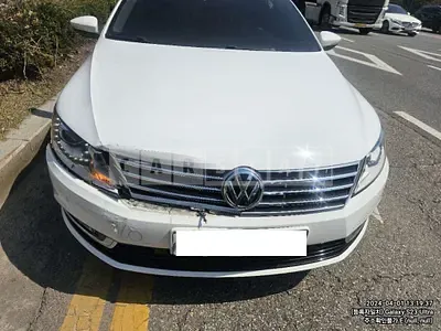 Photo 1 of 13: 2015 Volkswagen CC 2.0 TDI Blue Motion 4MOTION, VIN WVWZZZ3CZFE813222 — Korean insurance auction