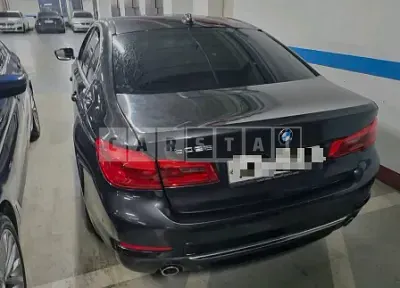 Photo 1 of 8: 2019 BMW 520d, VIN WBAJF3104KWW02934 — Korean insurance auction