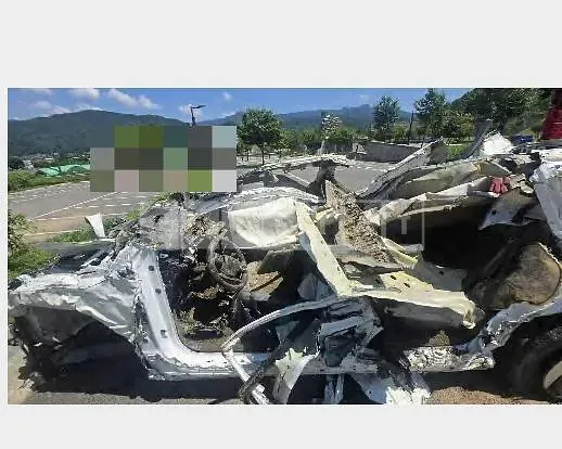 Photo 2 of 5: 2024 Kia EV9 — Korean insurance auction