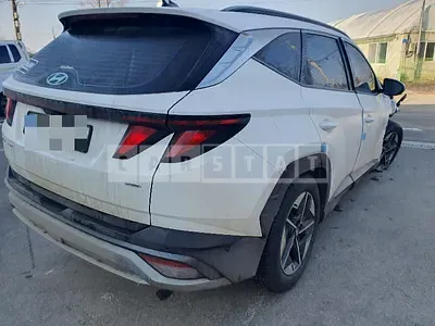 Photo 1 of 34: 2024 Hyundai Tucson NX4 4WD — Korean insurance auction
