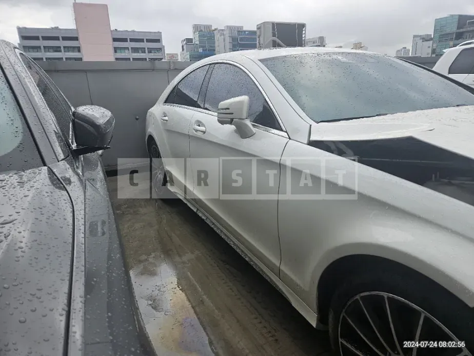 Photo 2 of 27: 2017 Mercedes-Benz CLS250 d 4Matic — Korean insurance auction