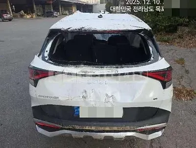 Photo 1 of 44: 2022 Kia Sportage — Korean insurance auction