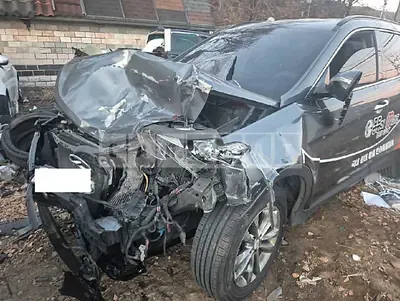 Photo 1 of 12: 2018 Hyundai Santa Fe, VIN KMHSW81UBJU819509 — Korean insurance auction
