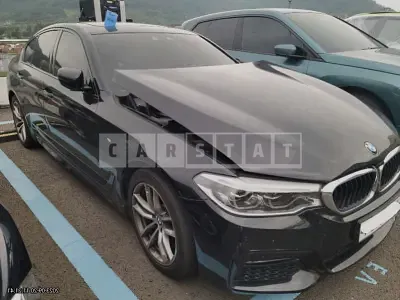 Photo 1 of 6: 2017 BMW 520d xDrive, VIN WBAJC5103HG851944 — Korean insurance auction