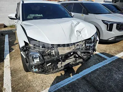Photo 1 of 23: 2021 Hyundai Tucson Hybrid, VIN KMHJB811BMU000571 — Korean insurance auction