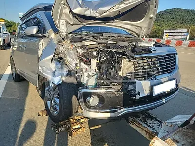 Photo 1 of 18: 2015 Kia Carnival Outdoor, VIN KNAMC81ABGS126808 — Korean insurance auction