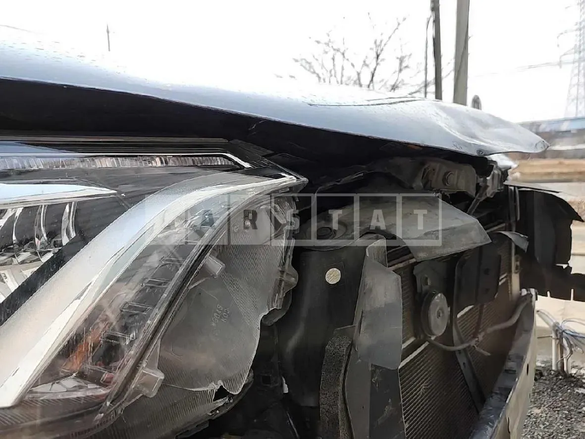 Photo 2 of 26: 2018 Toyota RAV4 Hybrid, VIN JTMDJREV1JD205098 — Korean insurance auction