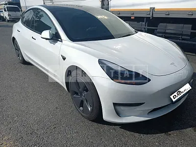 Photo 1 of 18: 2022 Tesla Model 3 Long Range, VIN 5YJ3E1EB1NF150528 — Korean insurance auction