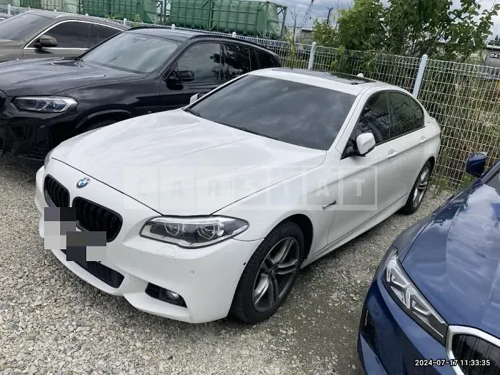 Photo 2 of 7: 2016 BMW 520d xDrive — Korean insurance auction