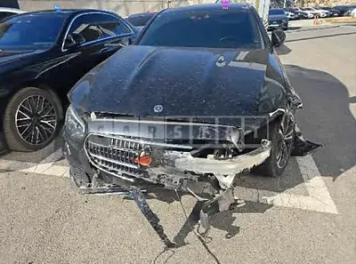Photo 1 of 36: 2021 Mercedes-Benz E250 — Korean insurance auction