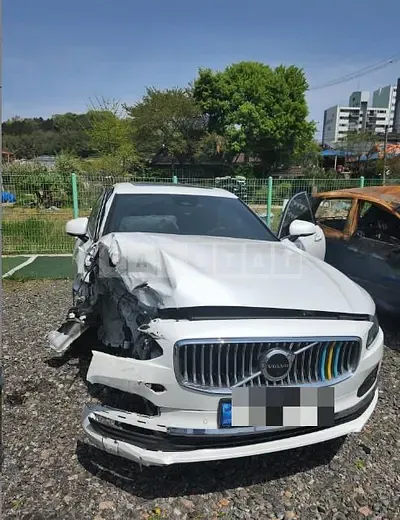 Photo 1 of 11: 2022 Volvo S90B6 AWD — Korean insurance auction