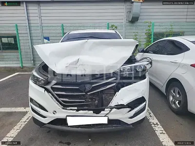 Photo 1 of 8: 2015 Hyundai Tucson /All New Tussan 1.7VGT, VIN KMHJ2815GGU065721 — Korean insurance auction