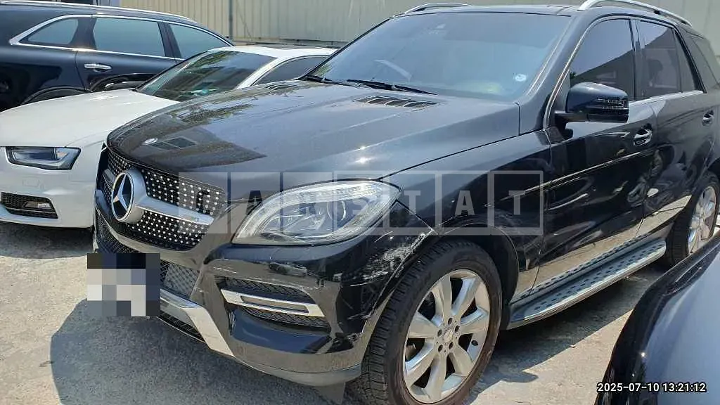 Photo 2 of 23: 2015 Mercedes-Benz ML250 BlueTec 4Matic — Korean insurance auction